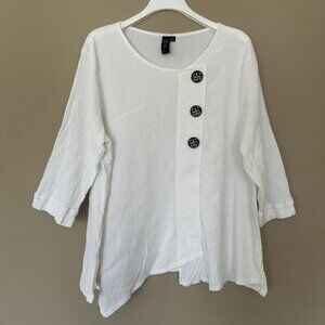 Gauzy Artsy White Tunic Top Women XL Beachy Focus Casual Life Buttons Preshrunk